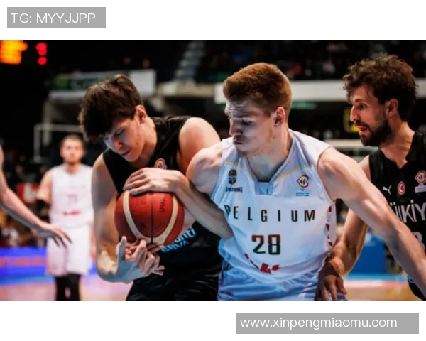 全球篮球运动员实力排行榜揭晓谁将成为2023年最佳球员的争夺者